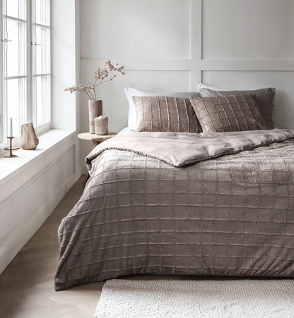 Faux Fur Check Taupe 140x200/220